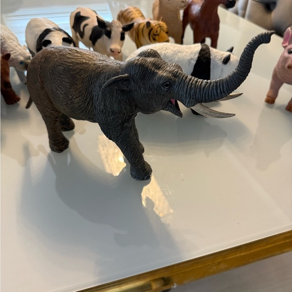 Animal Figurine Set - Picture 6 of 9